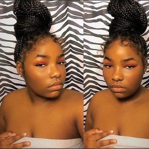 Meet your Posher, Constance